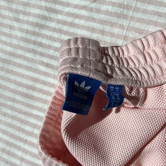 Adidas Blush Pink Stripe Shorts size small - Picture 4 of 4